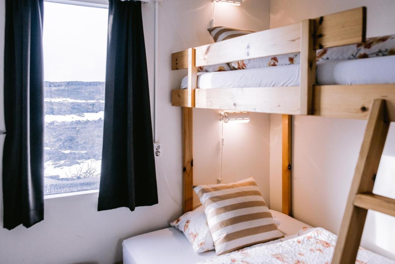 Hlid Hostel มีวาทน์ ภายนอก รูปภาพ