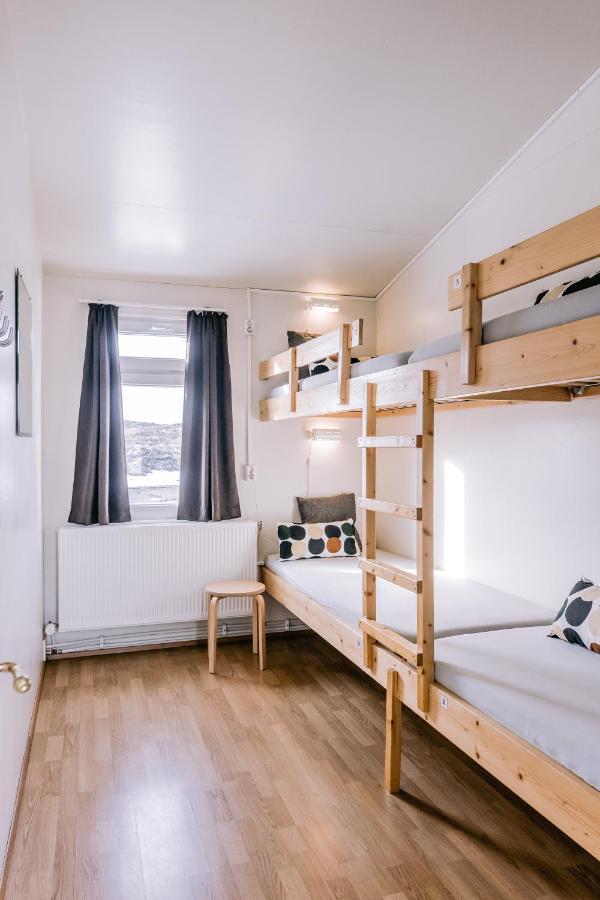 Hlid Hostel มีวาทน์ ภายนอก รูปภาพ